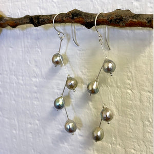 Waterfall baroque gray pearls earrings-serena kojimoto studio
