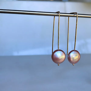 U earrings in pink pearls-serena kojimoto studio