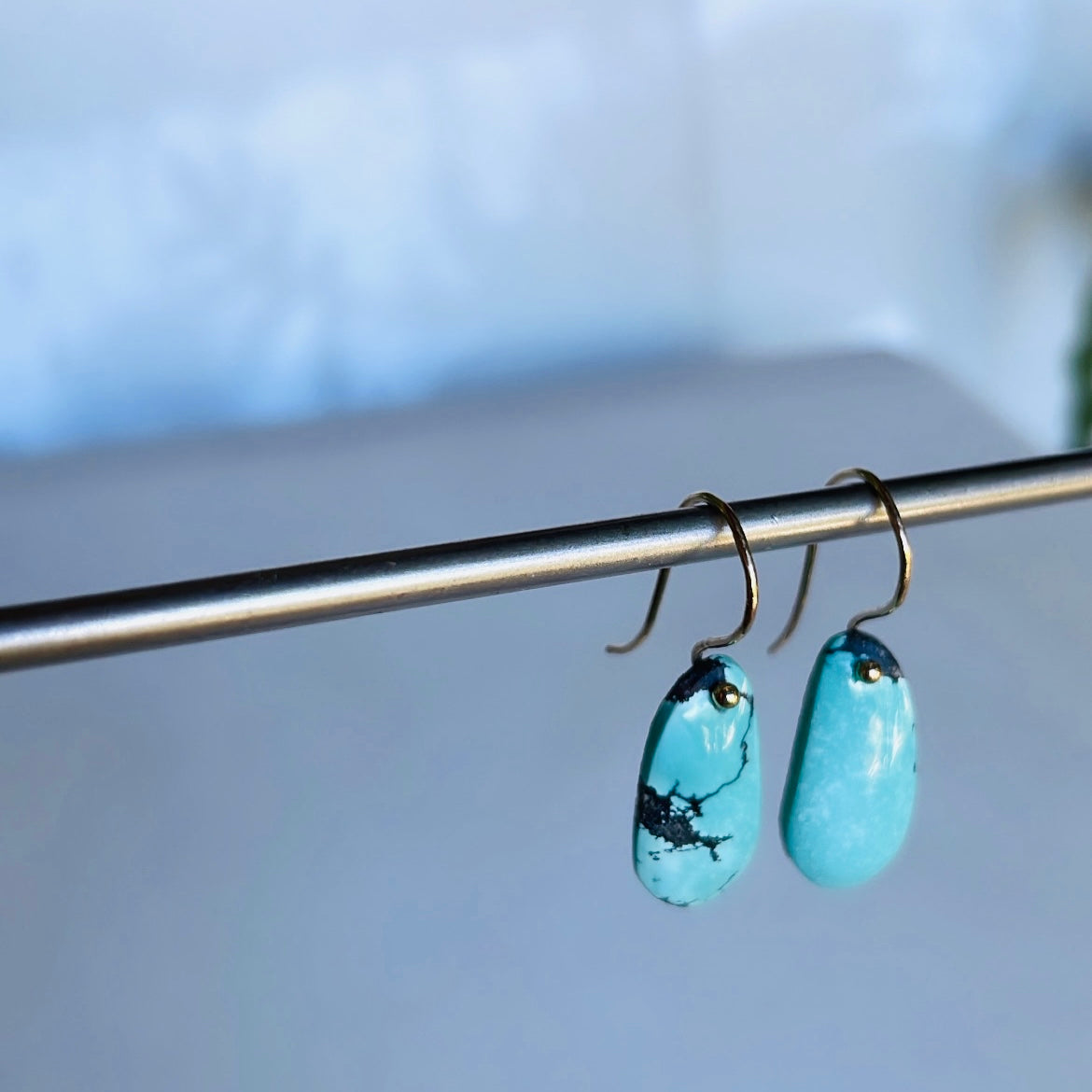 Skinny bean turquoise earrings-serena kojimoto studio