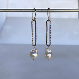 Skinnies baroque pearl earrings-serena kojimoto studio