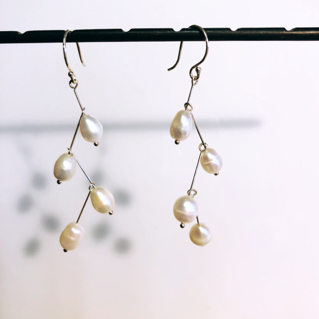 Waterfall white pearls earrings-serena kojimoto studio