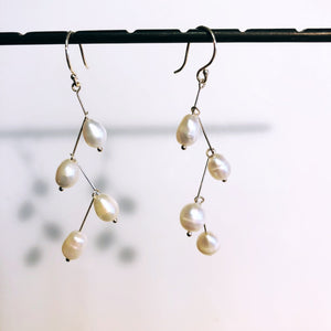 Waterfall white pearls earrings-serena kojimoto studio