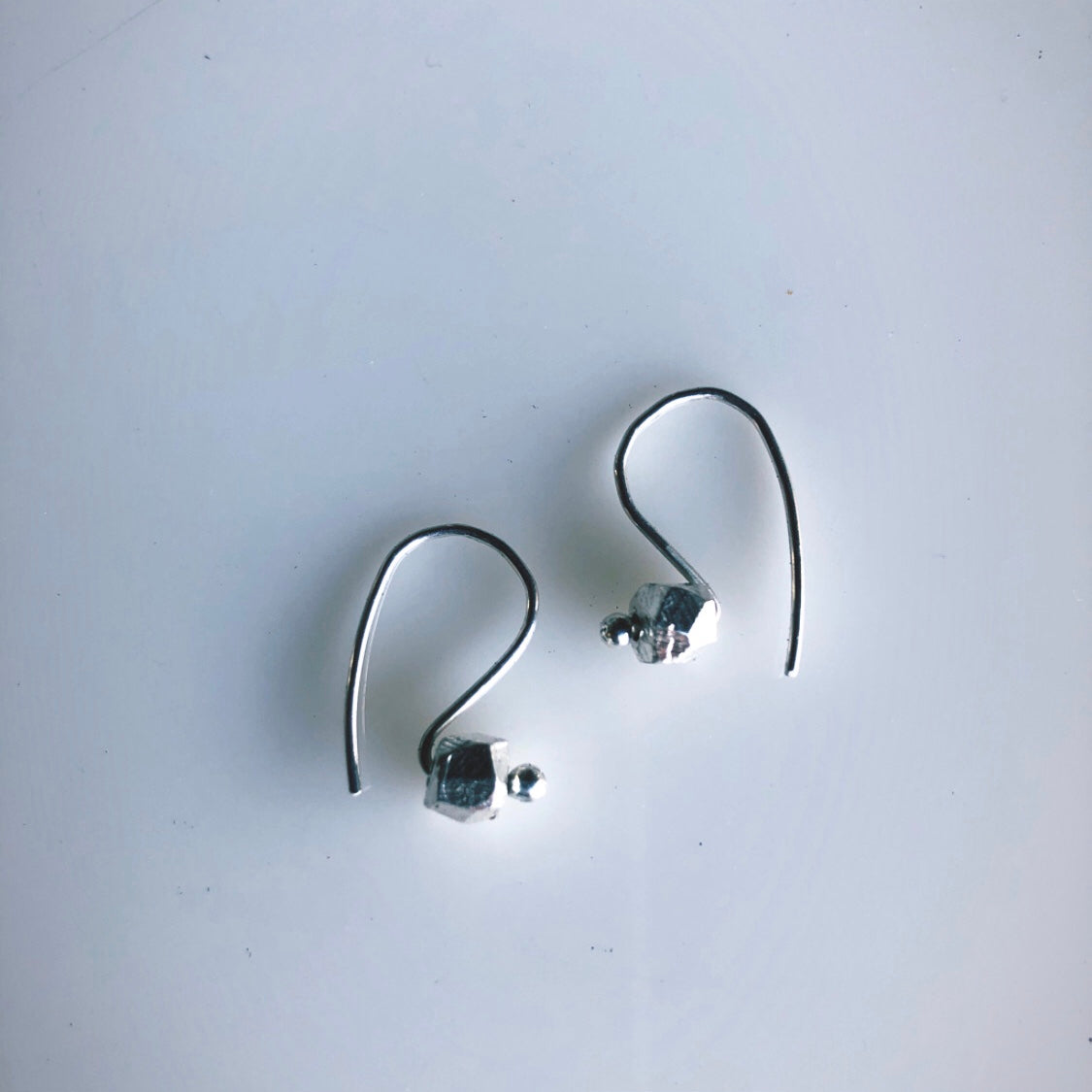 Mini facet bead earrings-serena kojimoto studio