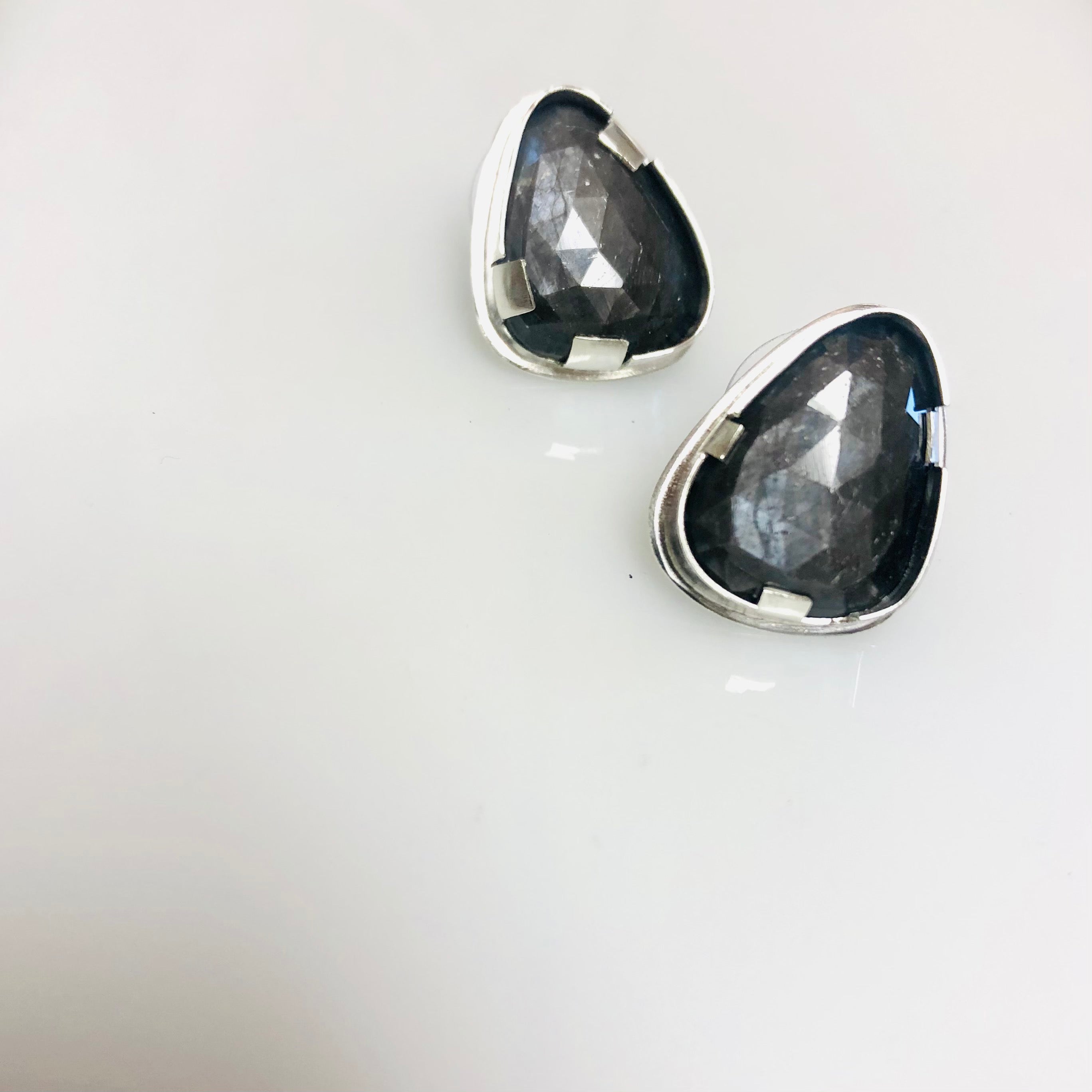 Flashy gray sapphire earrings (posts)-serena kojimoto studio