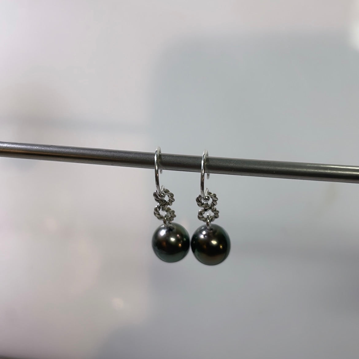 Figure 8 earrings sterling-serena kojimoto studio