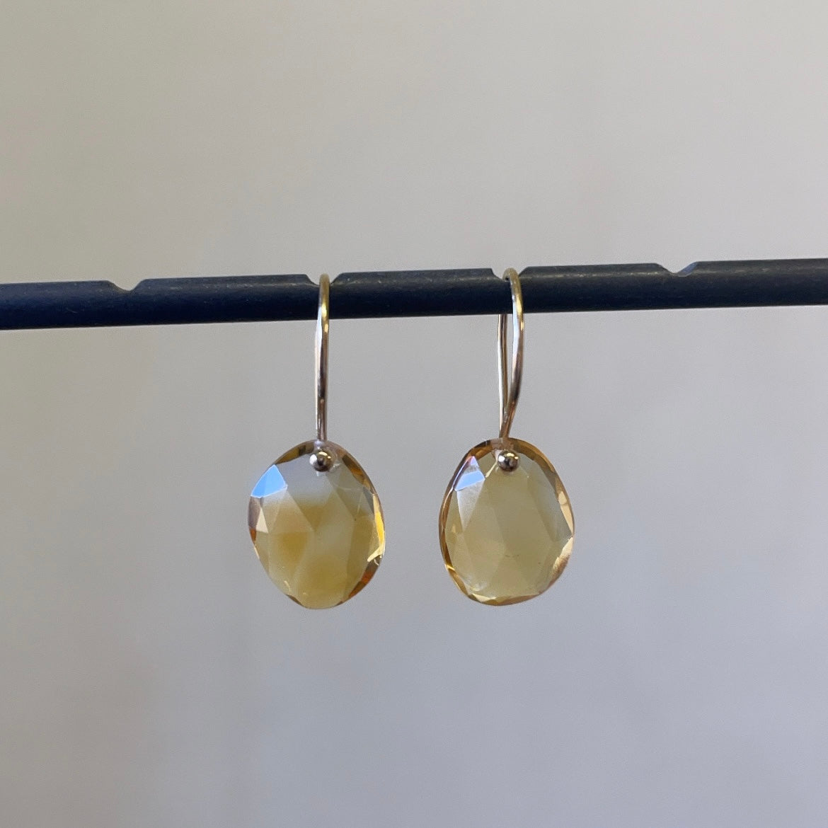 Petite organic golden citrine earrings-serena kojimoto studio